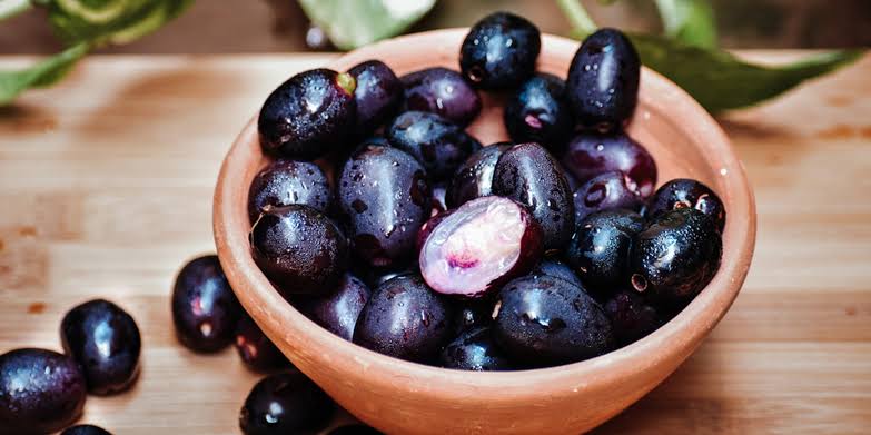 Health Benefits of Jamun : जामुन खाने से मिलते है यह खास तरह के फायदे।