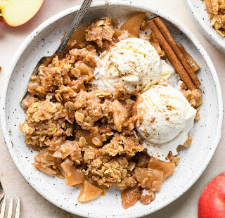 The USA Best Cinnamon Apple Crisp Recipe